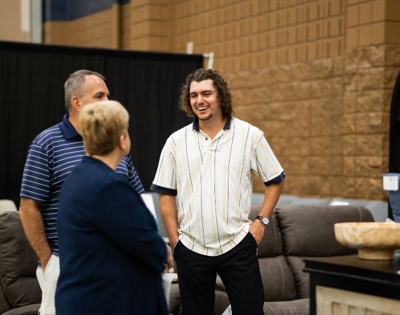 Homeowners and exhibitors at a Nationwide Expos home show, photo 3